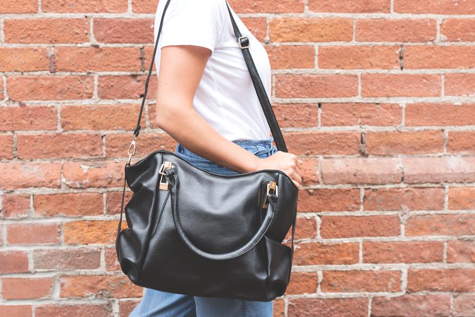 Black Leather Bag partners-demo